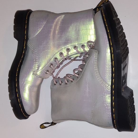 Dr Marten 1460 boot in Iridescent Croc Size 8 - Picture 6 of 10